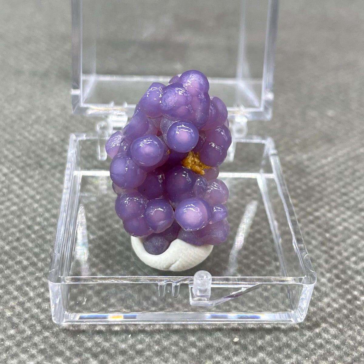 100% Natural Grape Agate Mineral Specimen Crystals