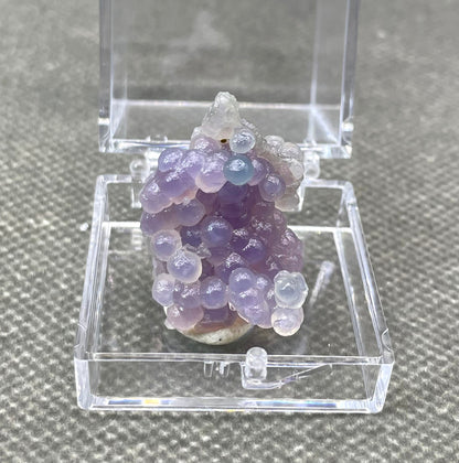 100% Natural Grape Agate Mineral Specimen Crystals