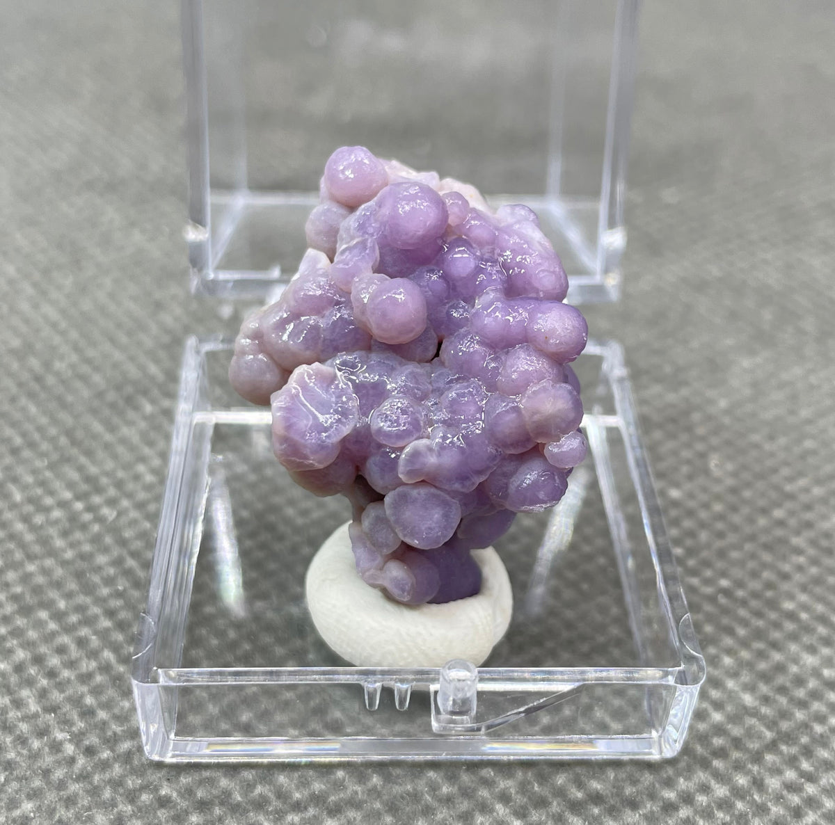 100% Natural Grape Agate Mineral Specimen Crystals