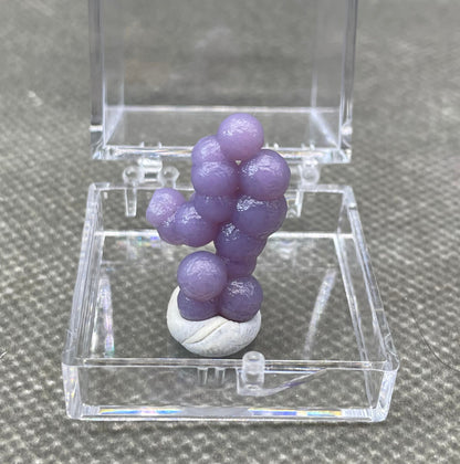 100% Natural Grape Agate Mineral Specimen Crystals