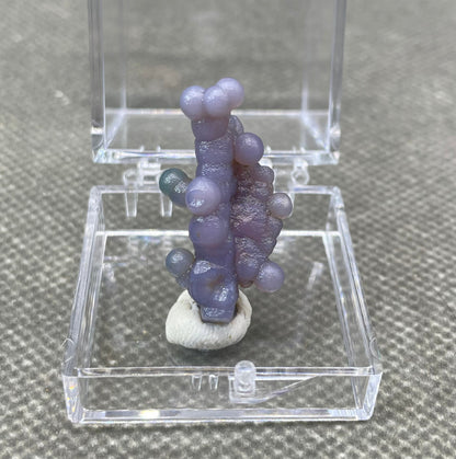 100% Natural Grape Agate Mineral Specimen Crystals